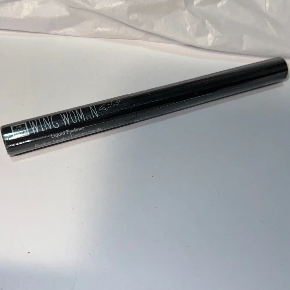 NEW The Beauty Crop Wing Woman Liquid Eyeliner Black